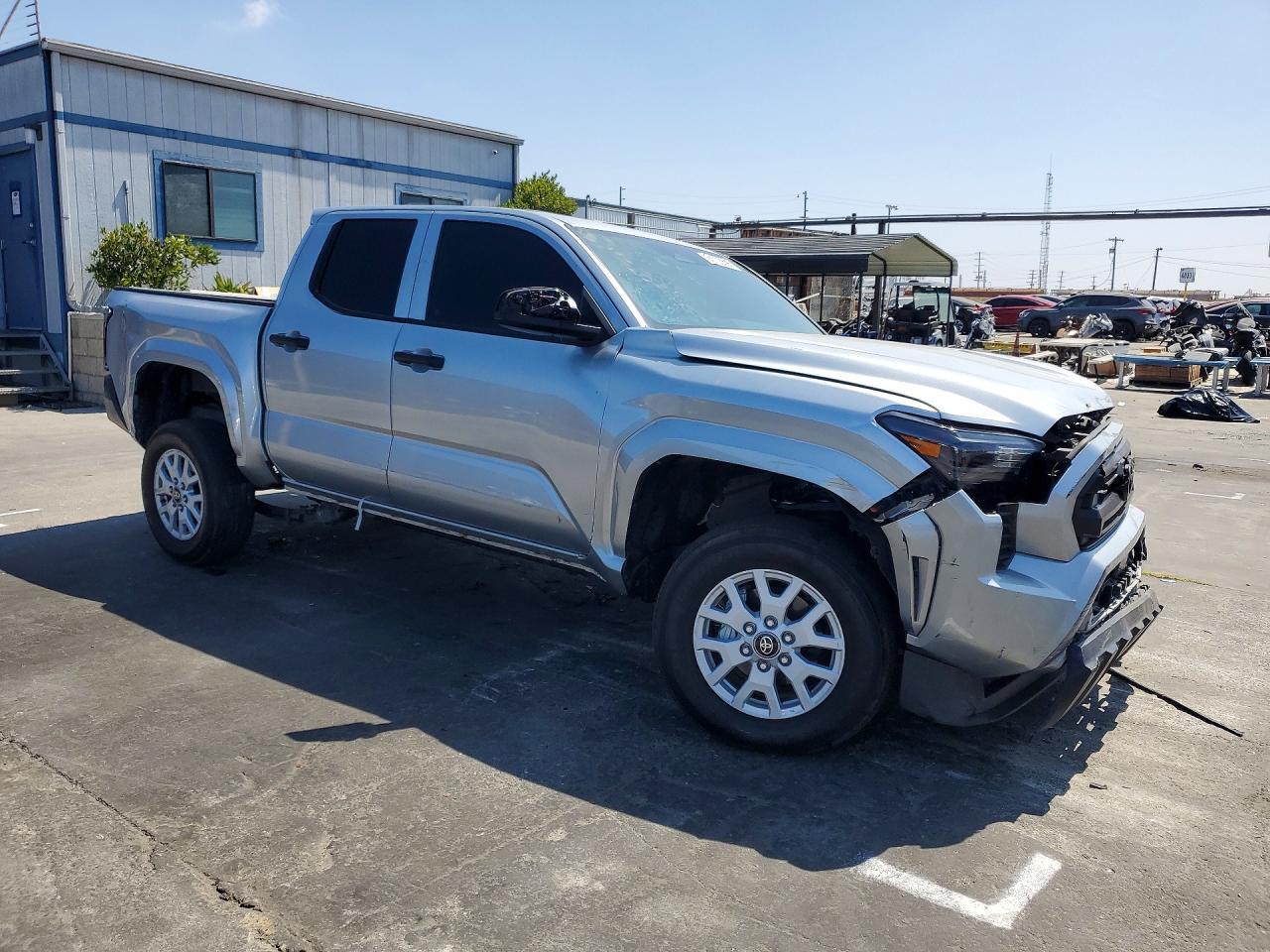 2025 Toyota Tacoma Sr - Фото 4
