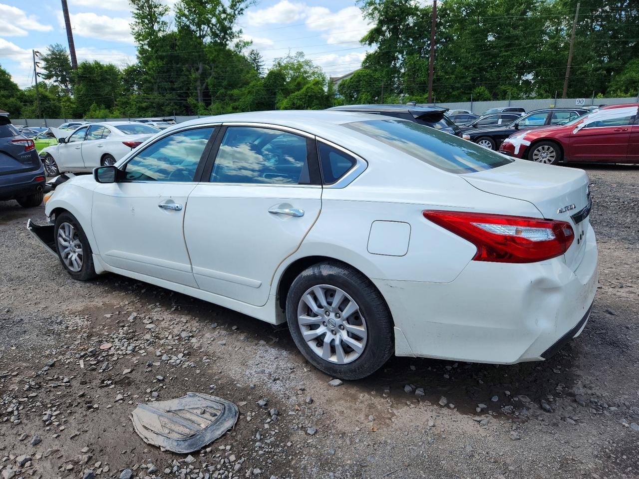2016 Nissan Altima 2.5 S - Image 2