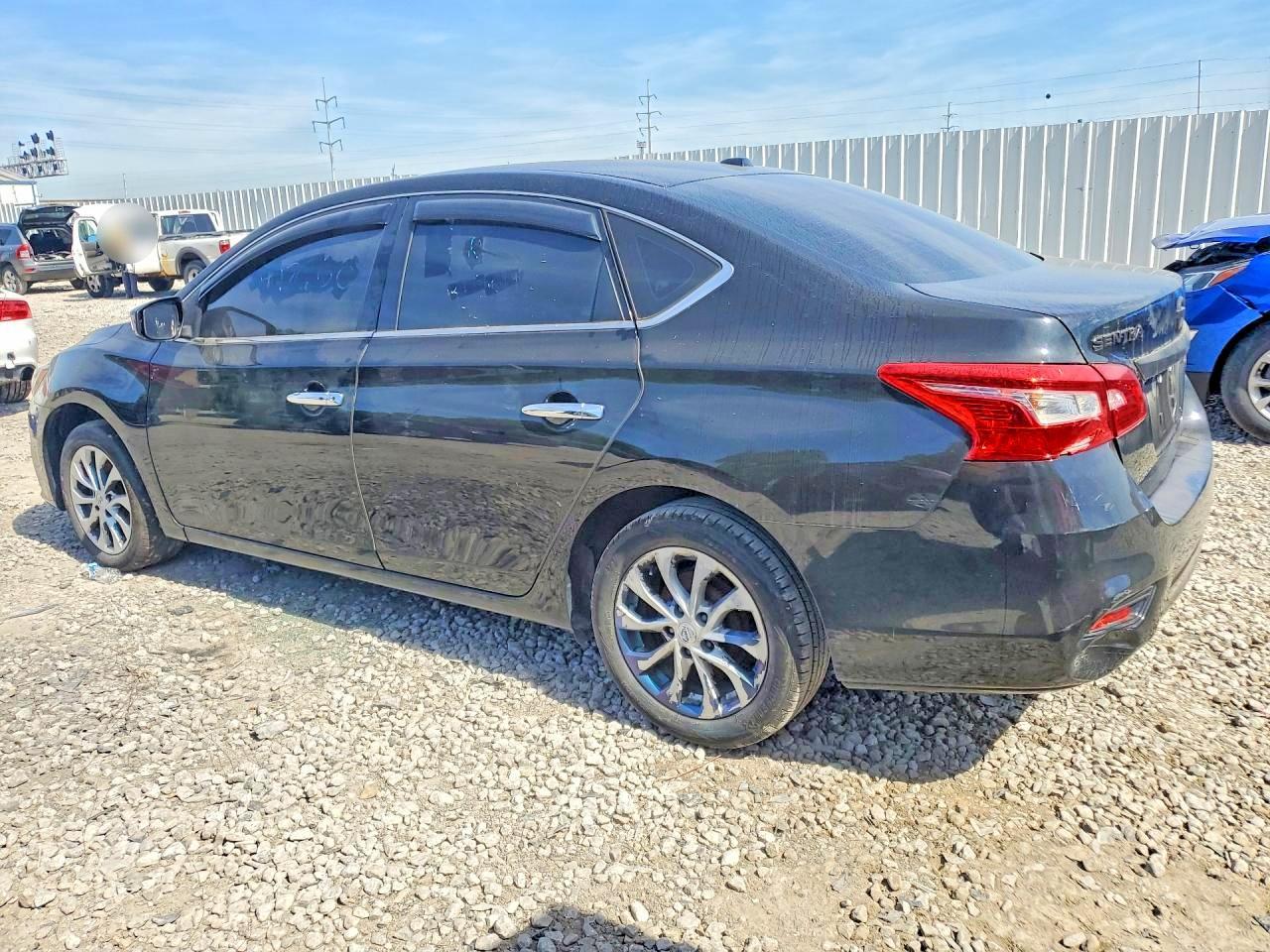2019 Nissan Sentra Sv - Фото 2