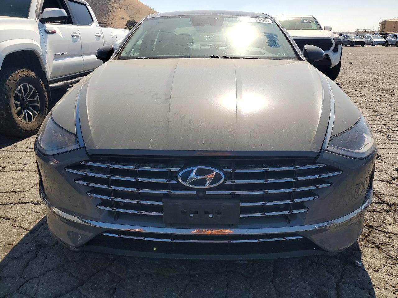 2021 Hyundai Sonata Hybrid - Фото 5