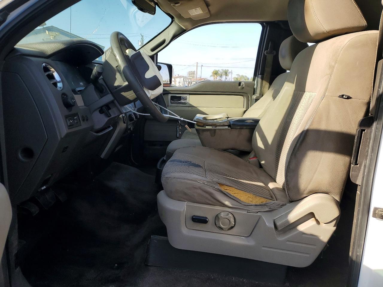 2010 Ford F150 Super Cab - Image 7