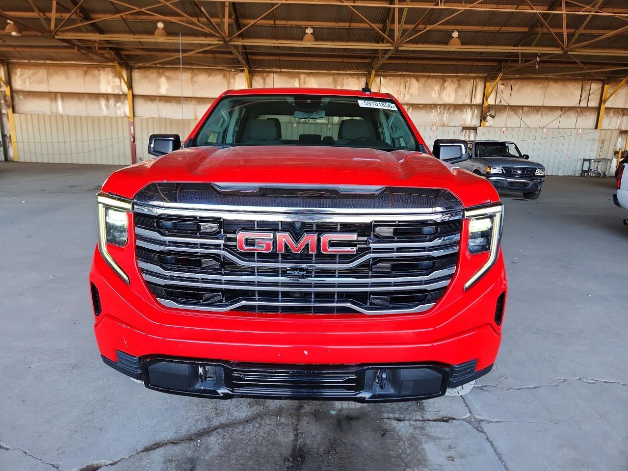 2022 GMC Sierra K1500 Sle - Image 5