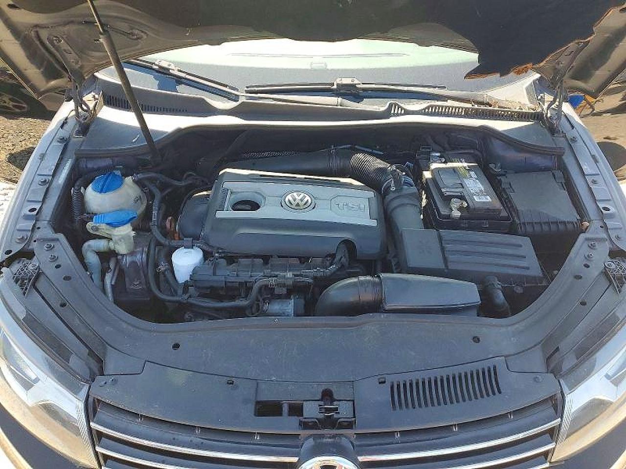 2012 Volkswagen Eos Komfort - Image 7