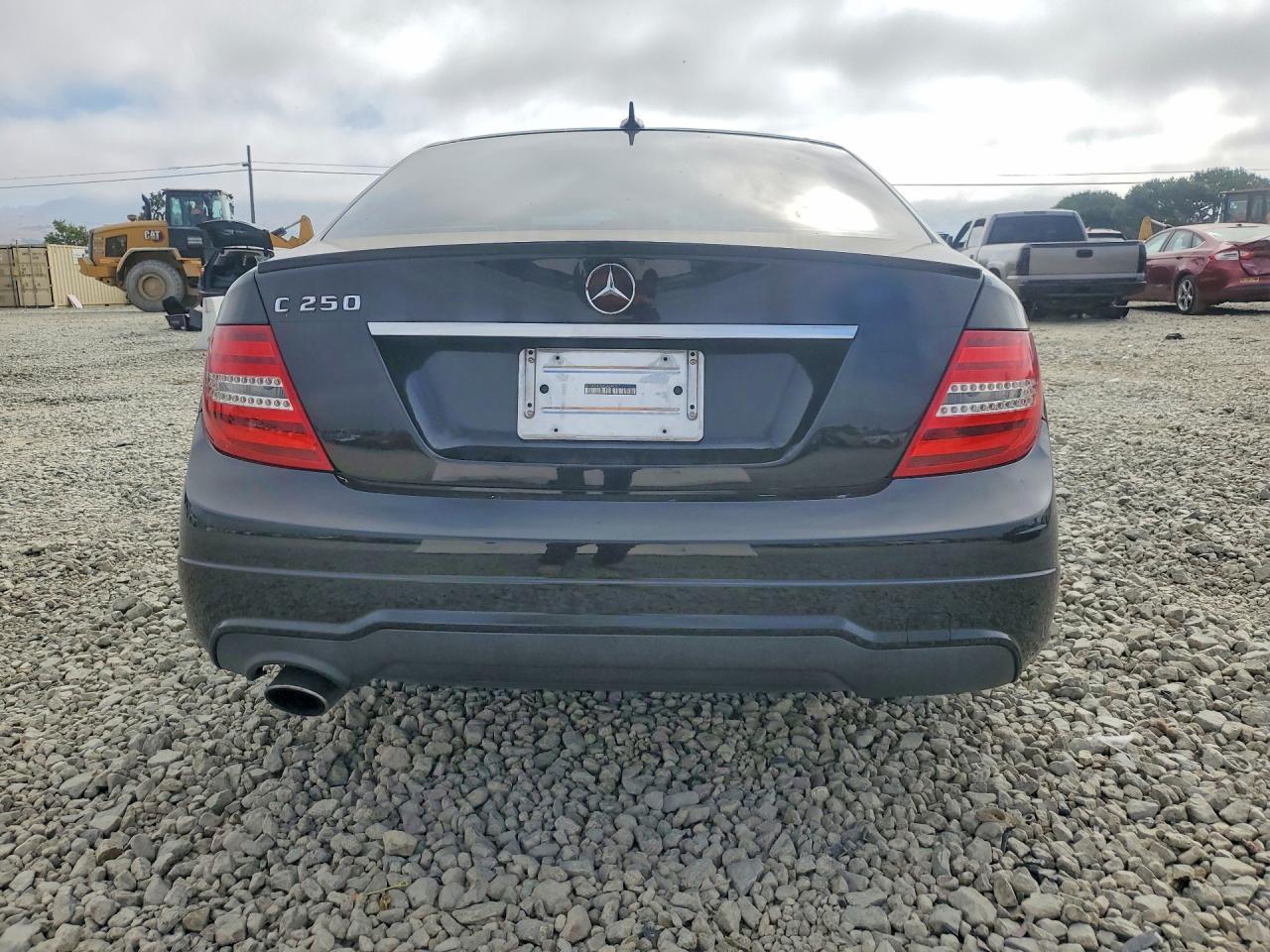 2012 Mercedes-Benz C 250 - Image 6