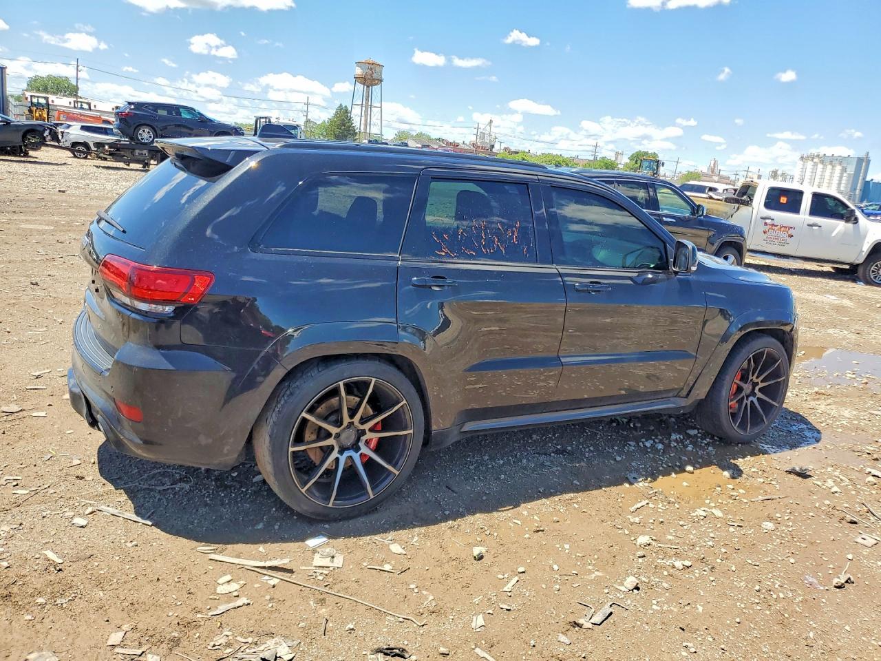 2014 Jeep Grand Cherokee Srt-8 - Image 3