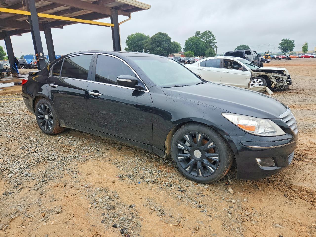 2011 Hyundai Genesis 3.8L - Фото 4