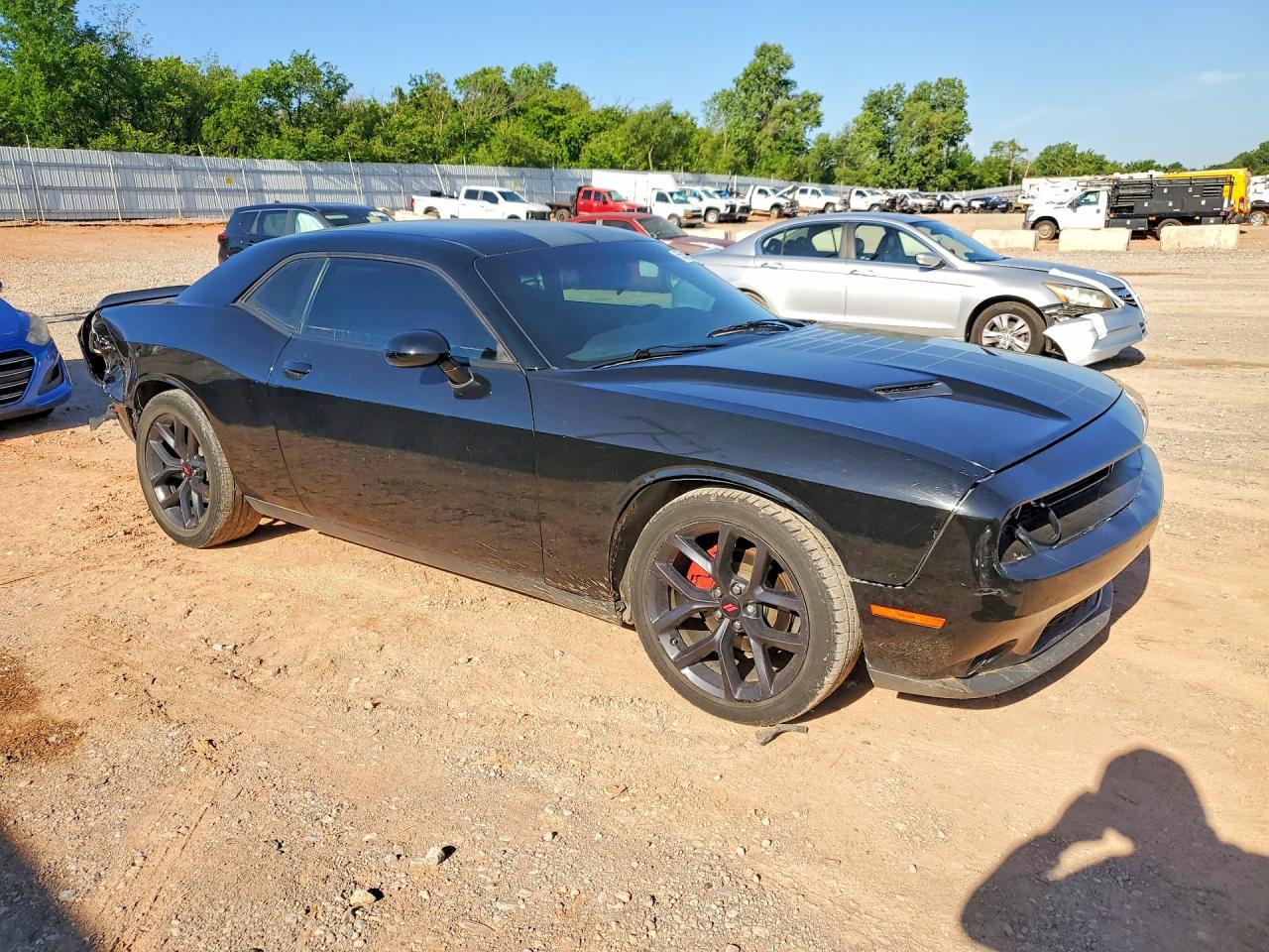 2020 Dodge Challenger Sxt - Image 4