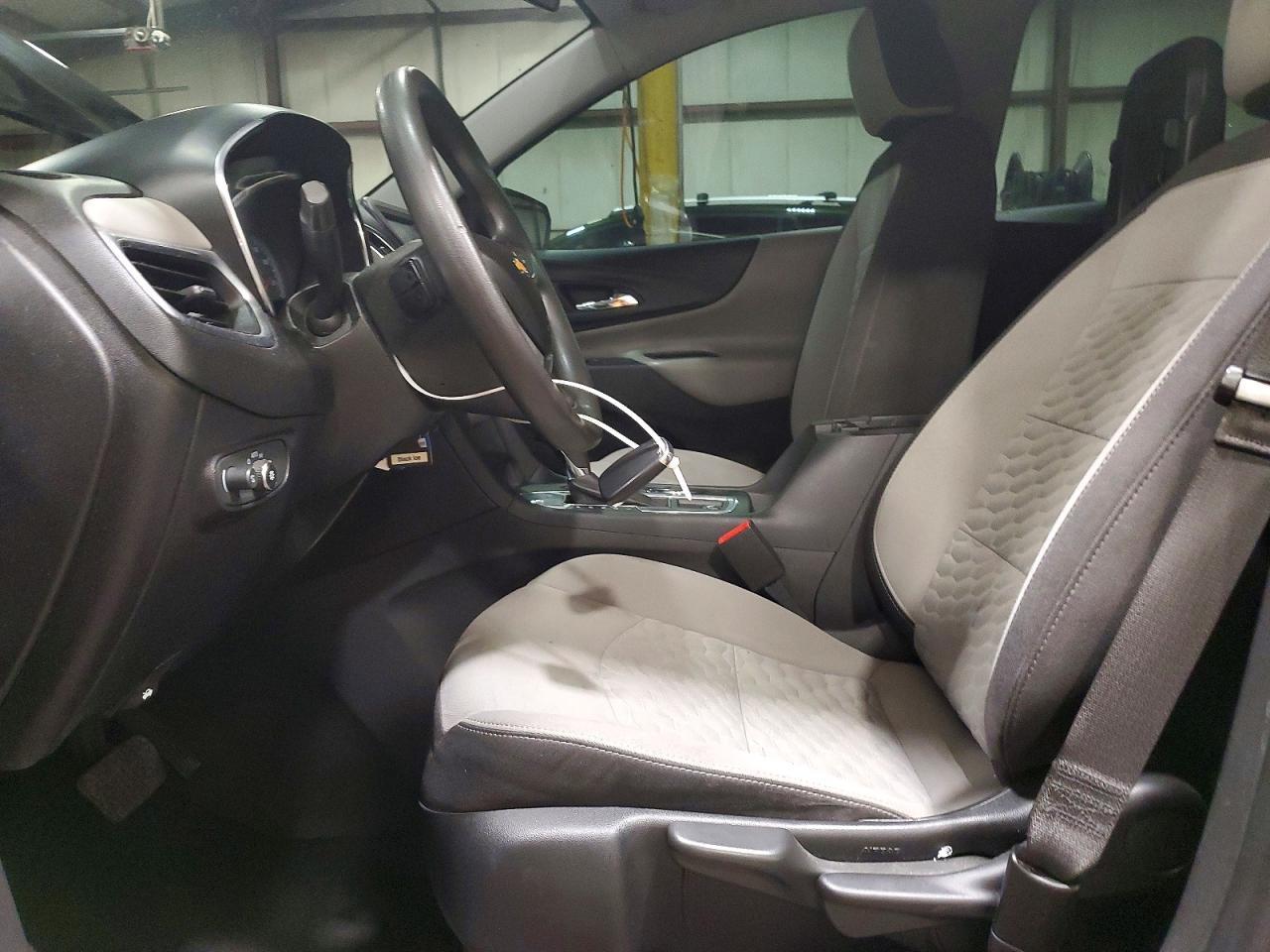 2018 Chevrolet Equinox Ls - Image 7