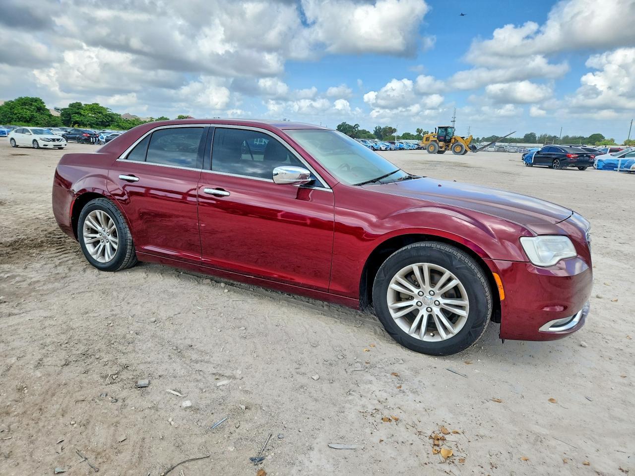 2016 Chrysler 300C - Image 4