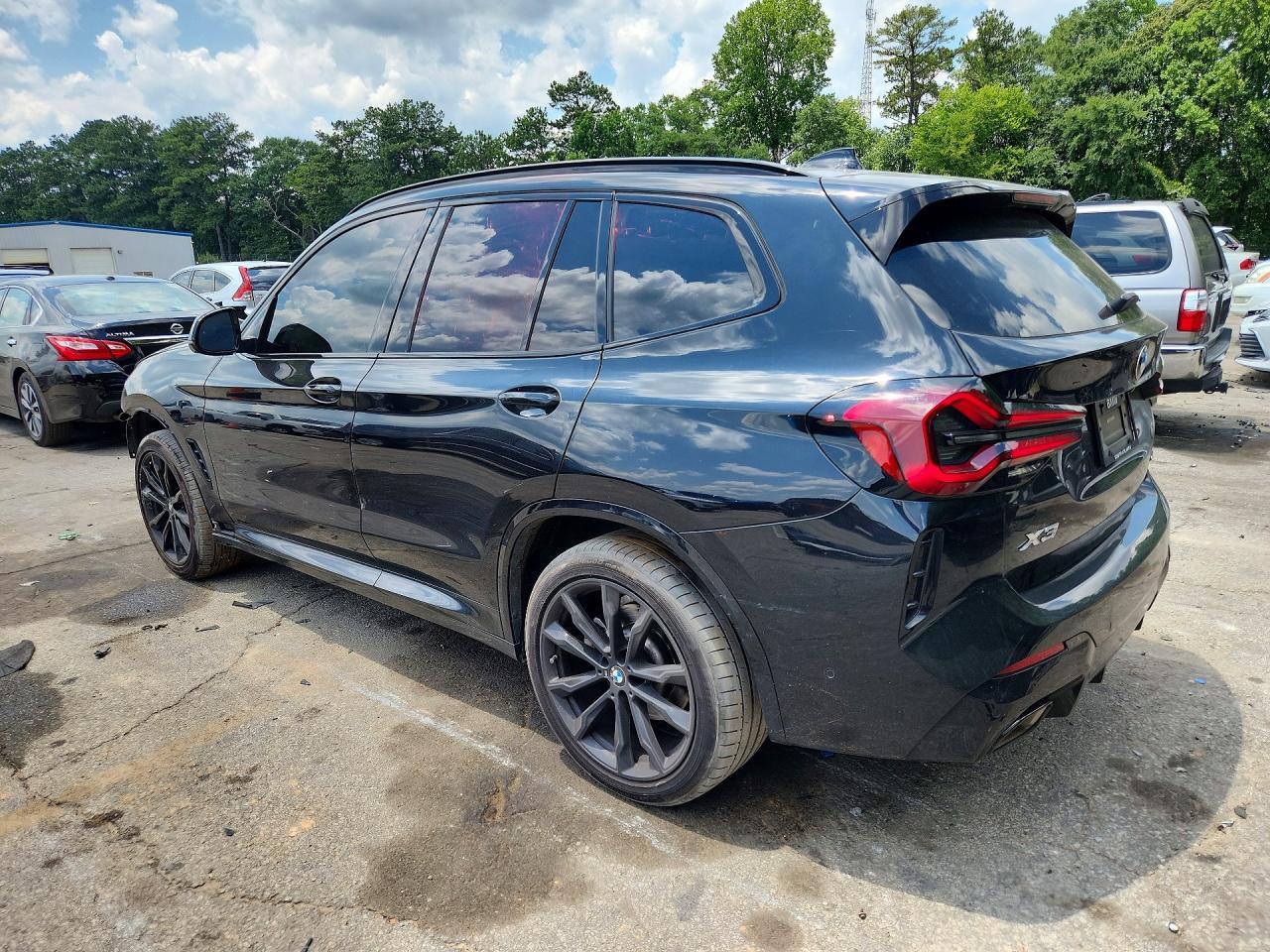 2023 BMW X3 - Фото 2