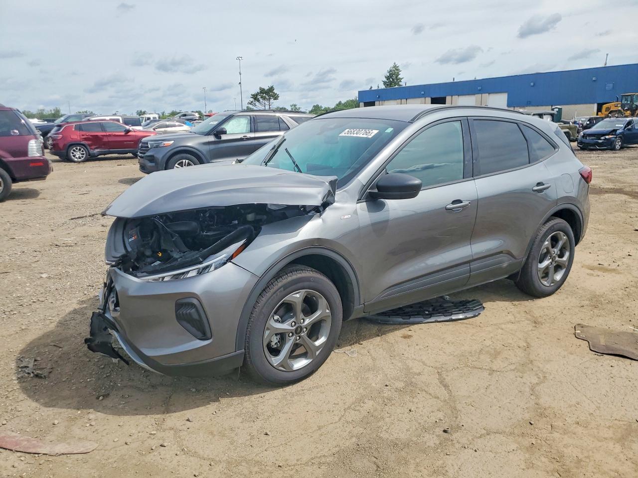 2025 Ford Escape St Line
