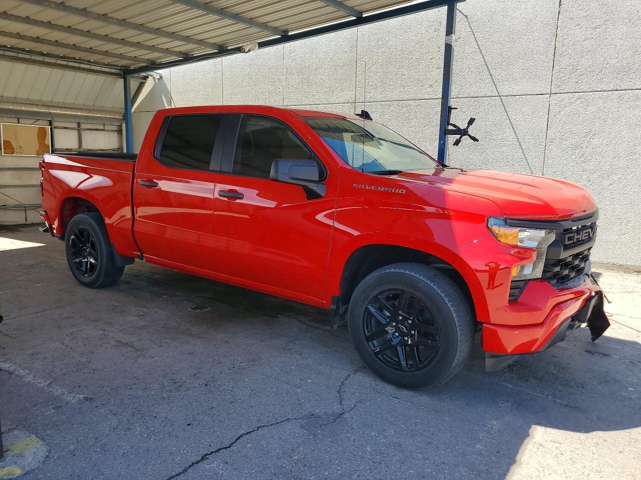 2023 Chevrolet Silverado K1500 Custom - Image 4