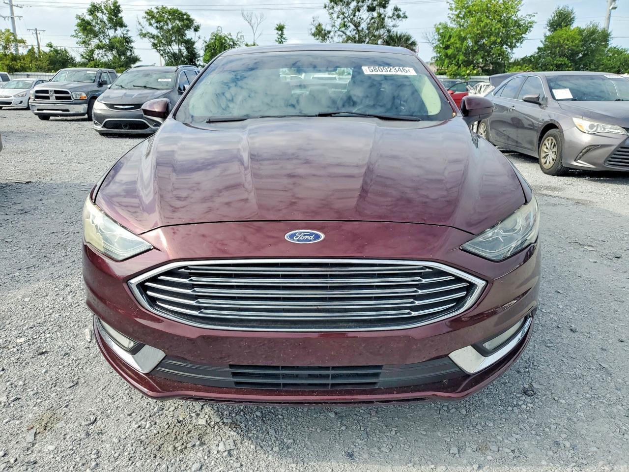 2017 Ford Fusion Se - Фото 5