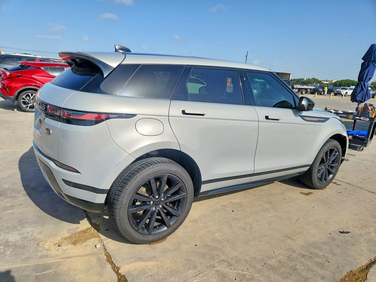 2023 Land Rover Range Rover Evoque R-Dynamic S - Фото 3
