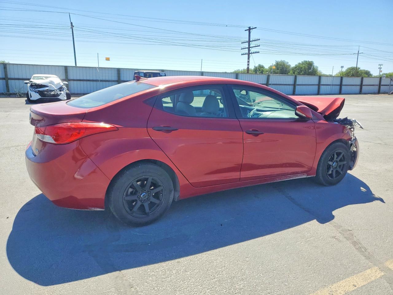 2012 Hyundai Elantra Limited - Image 3