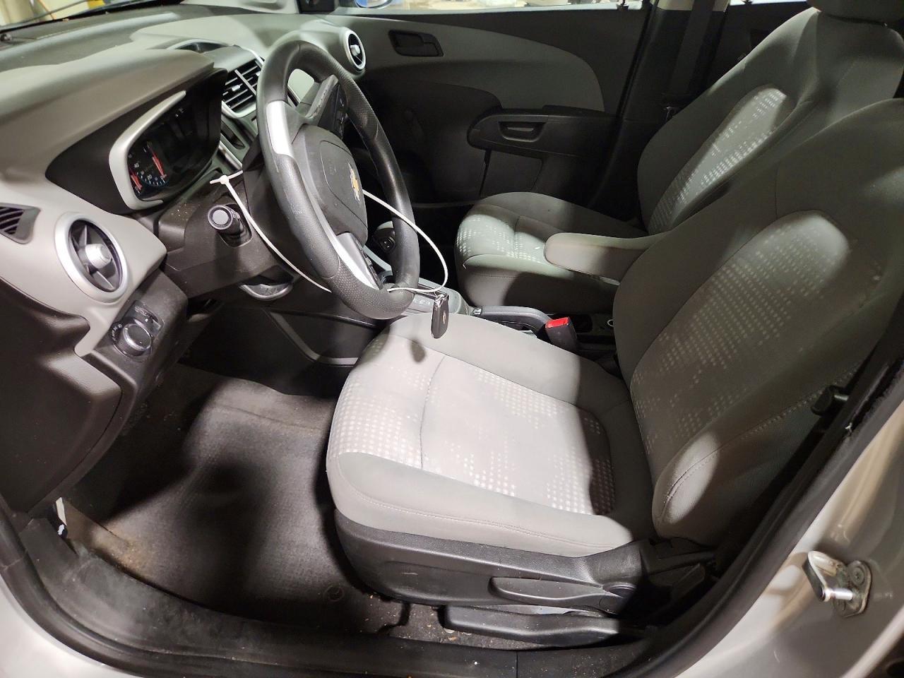 2020 Chevrolet Sonic - Image 7