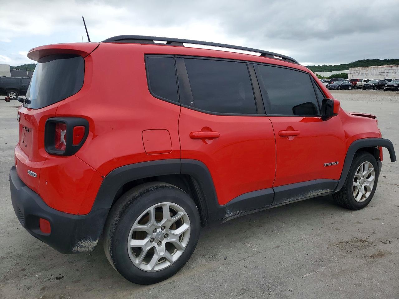 2018 Jeep Renegade Latitude - Image 3