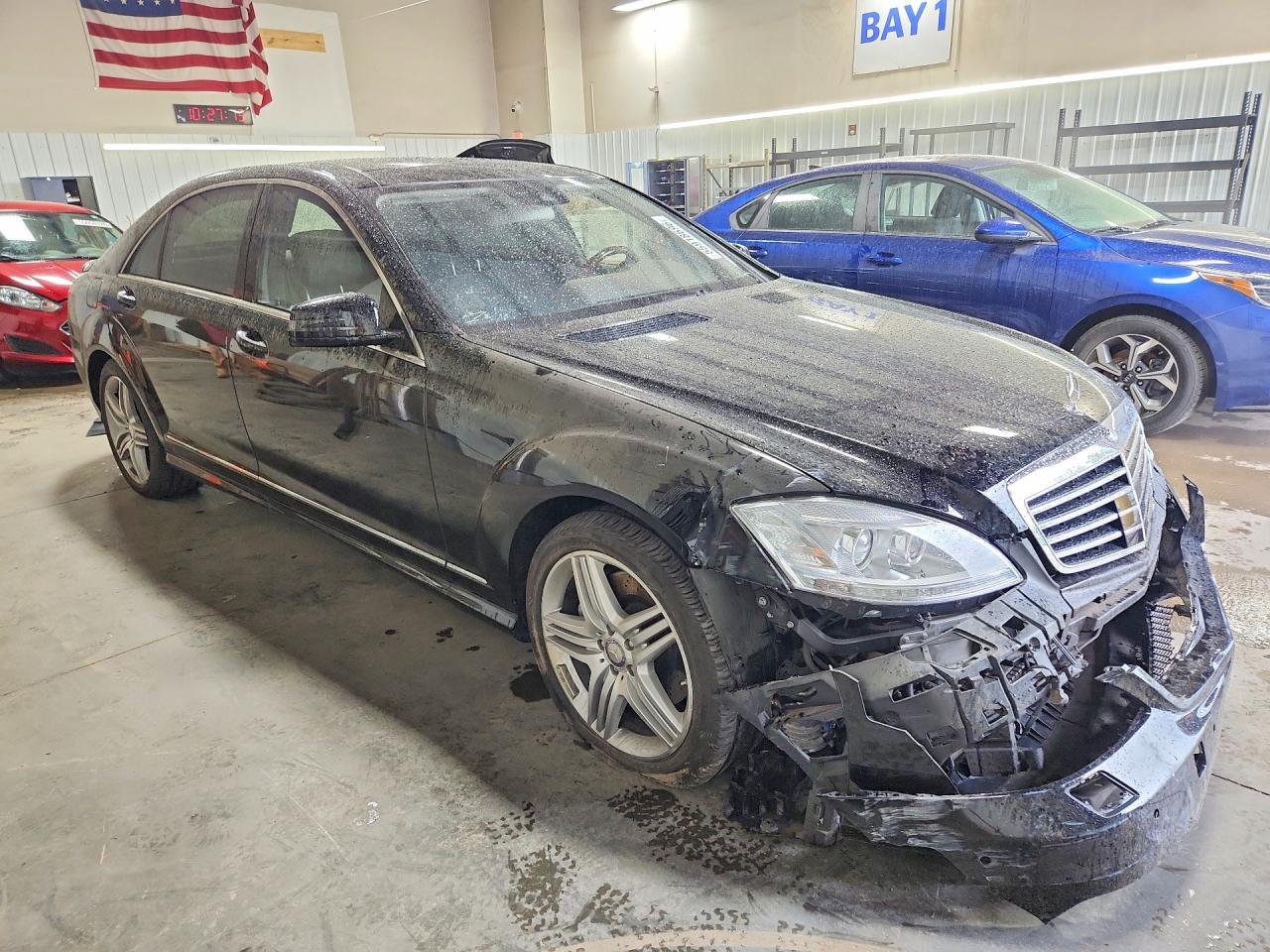 2013 Mercedes-Benz S 550 4Matic - Фото 4