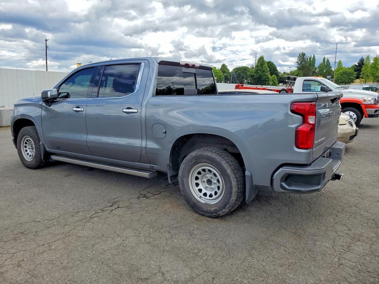 2020 Chevrolet Silverado K1500 High Country - Image 2