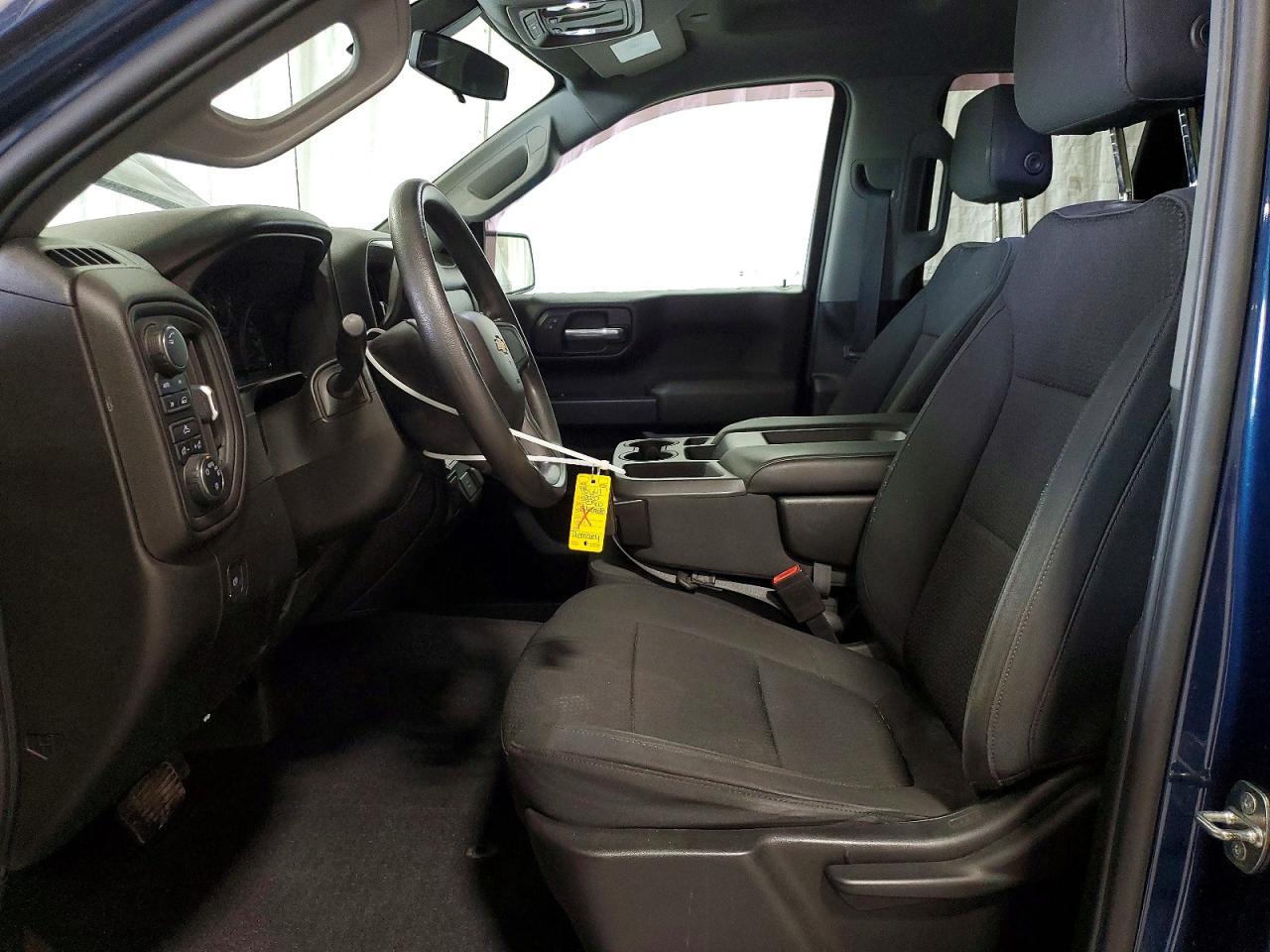 2020 Chevrolet Silverado K1500 Custom - Image 7