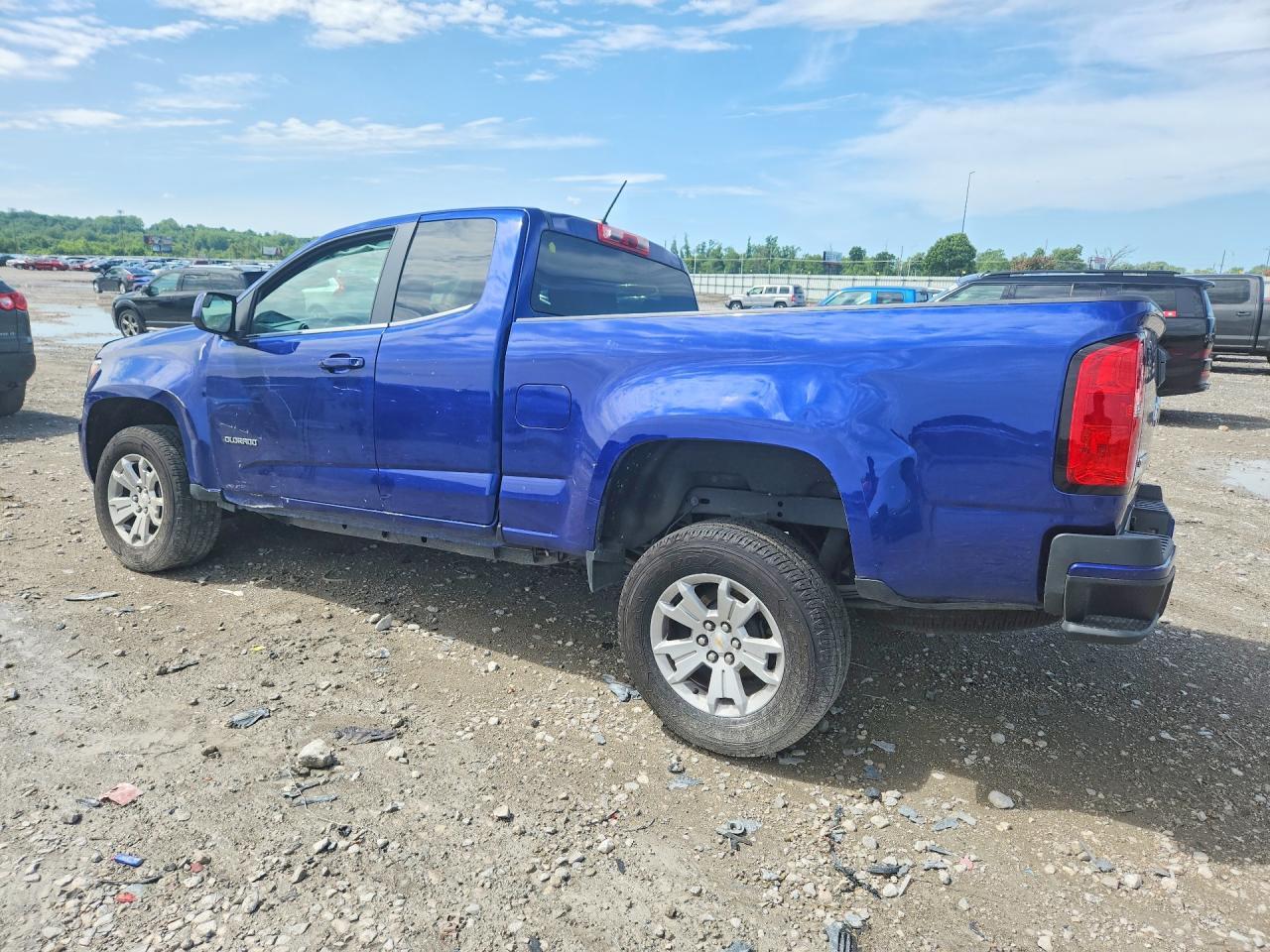 2016 Chevrolet Colorado Lt - Image 2