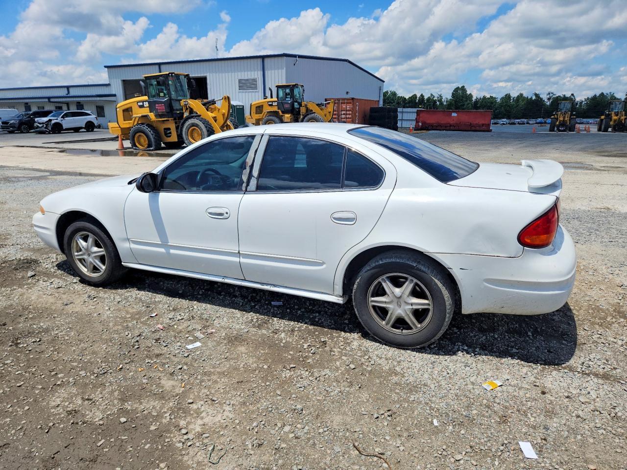 2002 Oldsmobile Alero Gl - Image 2