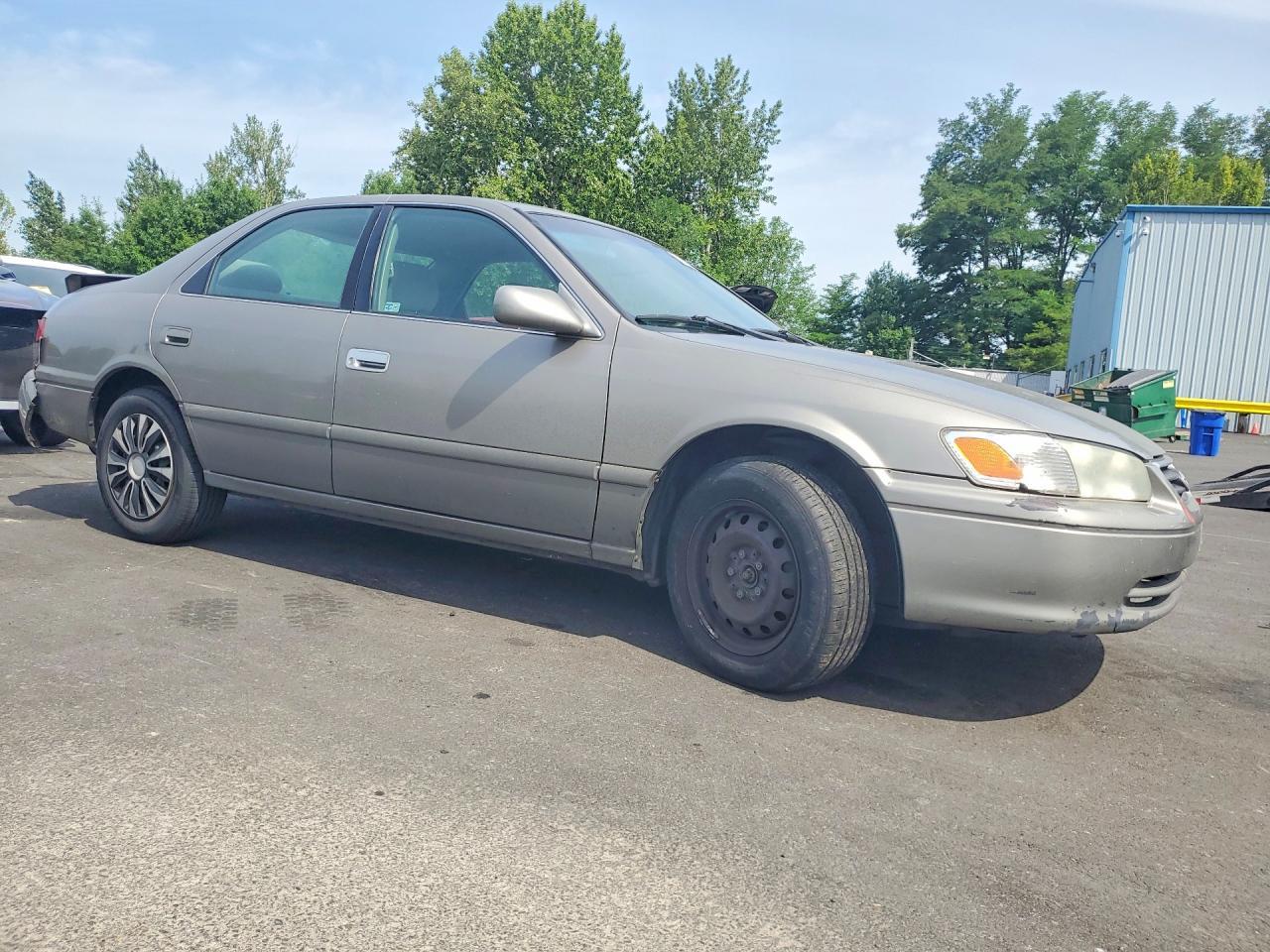 2001 Toyota Camry Le V6 - Фото 4