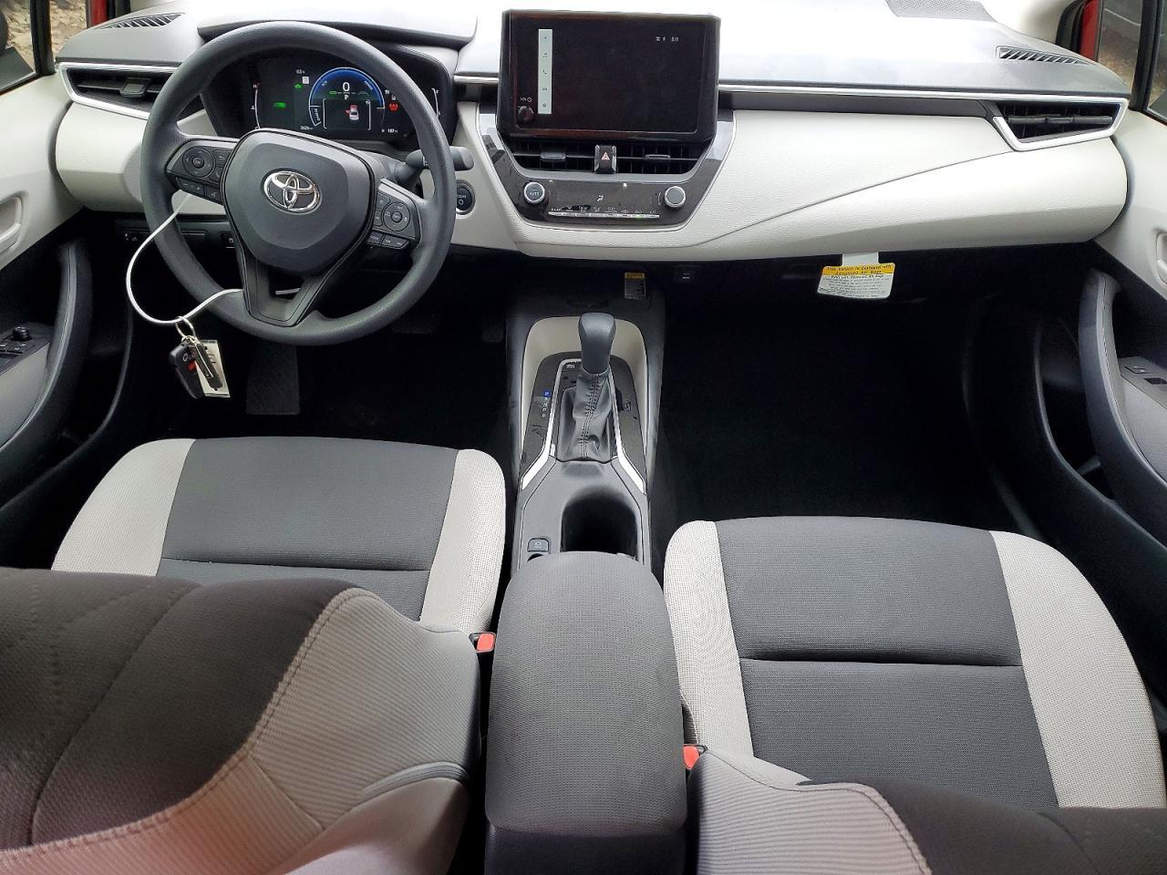 2026 Toyota Corolla Hybrid Le - Фото 7