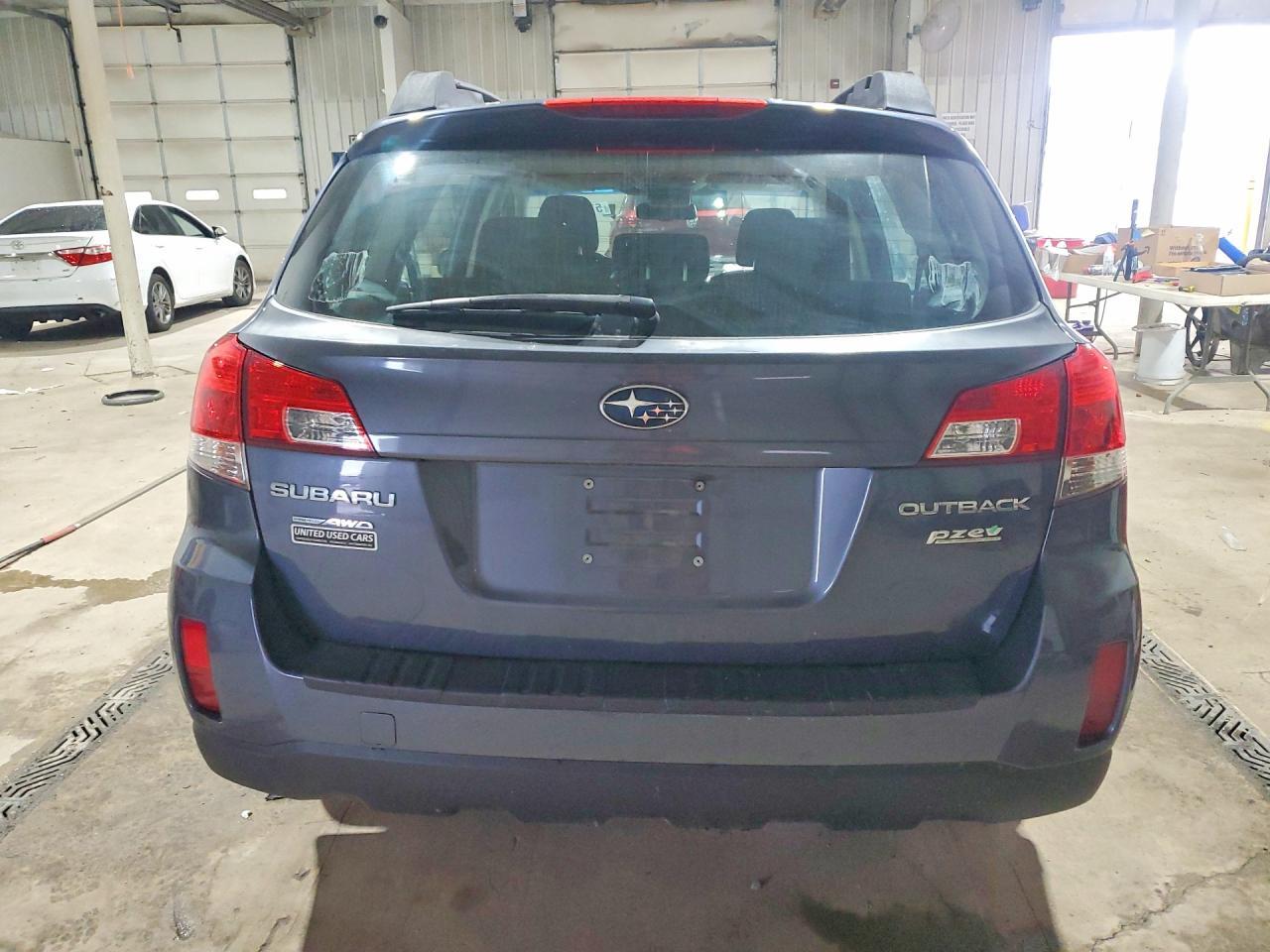 2014 Subaru Outback 2.5I - Фото 6