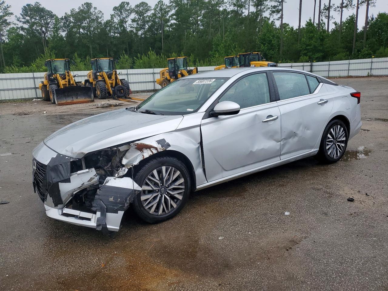 2023 Nissan Altima Sv