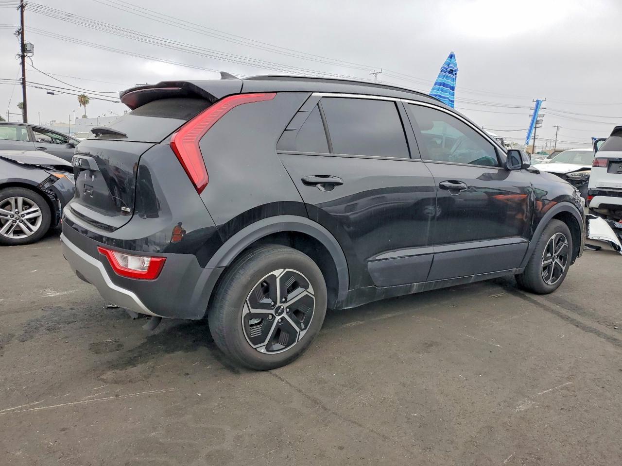 2025 Kia Niro Ex - Фото 3