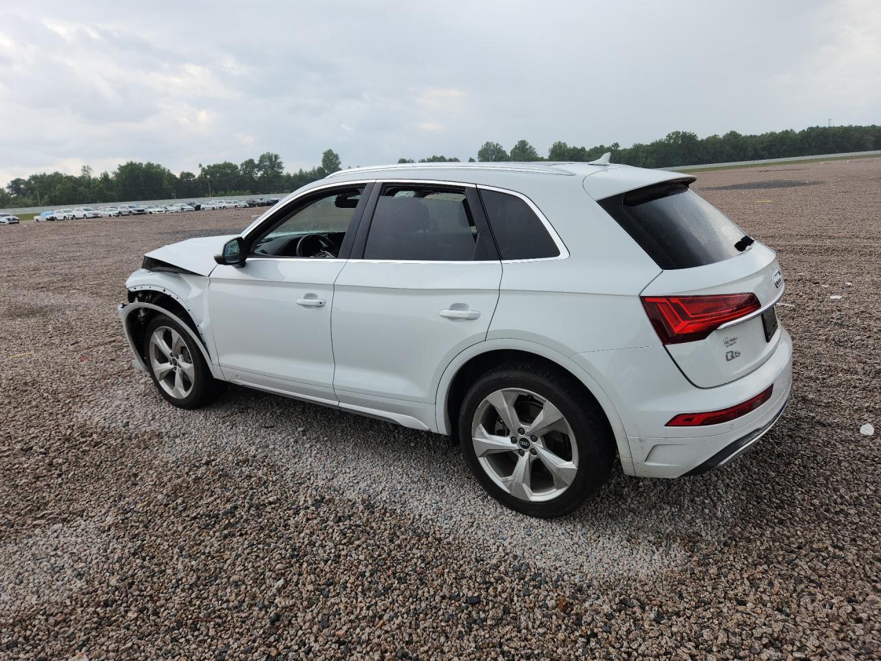 2021 Audi Q5 Premium Plus - Фото 2