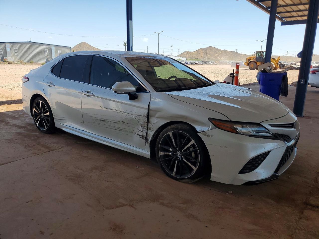 2019 Toyota Camry Xse - Фото 4