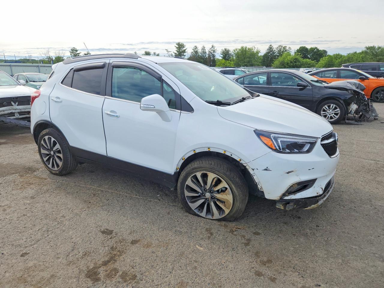 2017 Buick Encore Essence - Фото 4