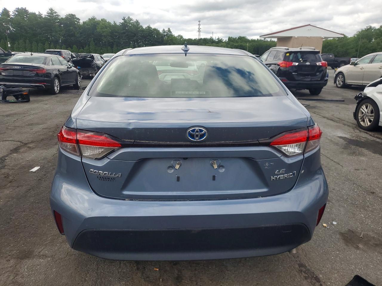 2023 Toyota Corolla Hybrid Le - Image 6