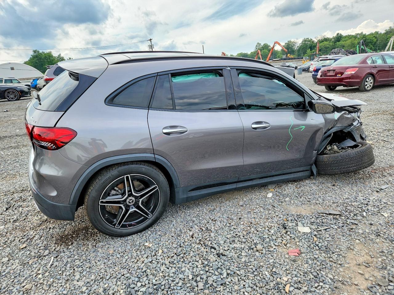 2022 Mercedes-Benz Gla 250 4Matic - Фото 3