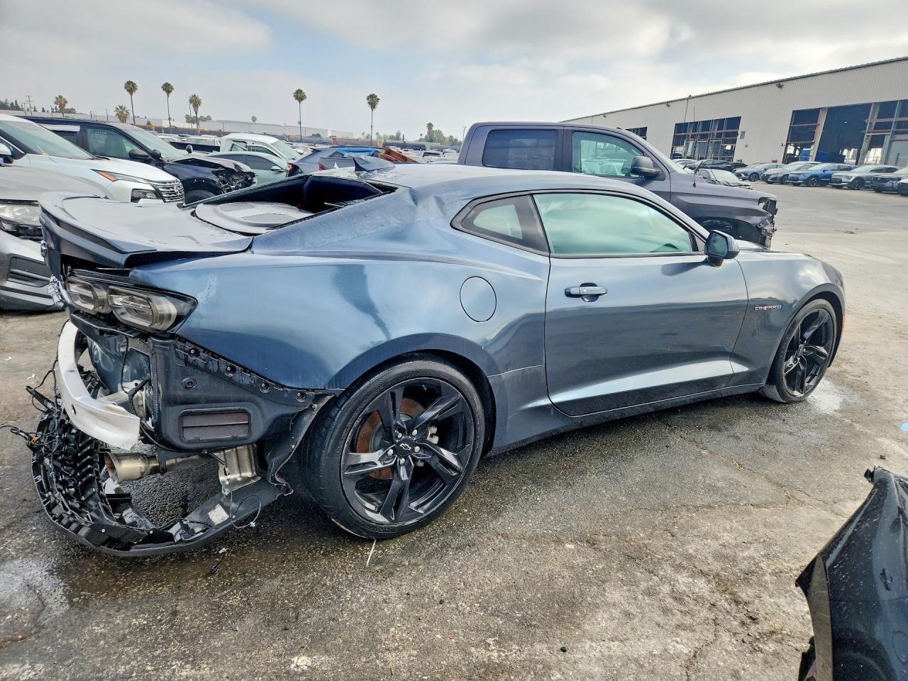 2023 Chevrolet Camaro Ls - Фото 3