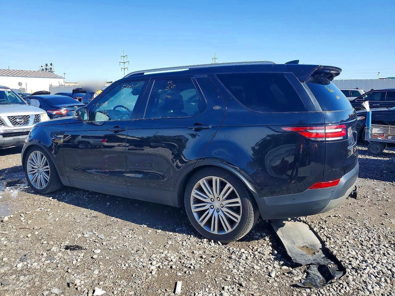 2017 Land Rover Discovery First Edition - Фото 2