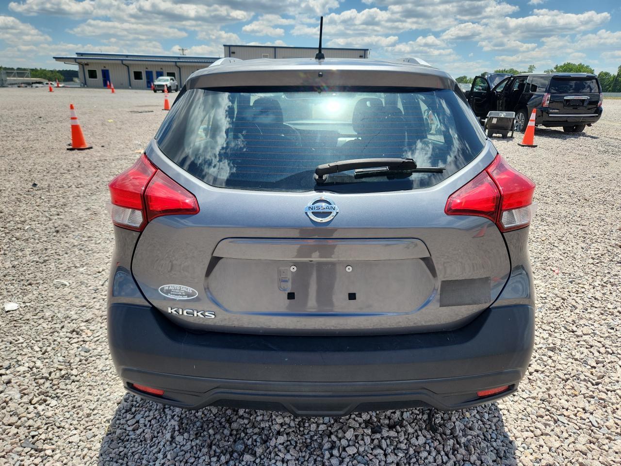 2019 Nissan Kicks S - Фото 6