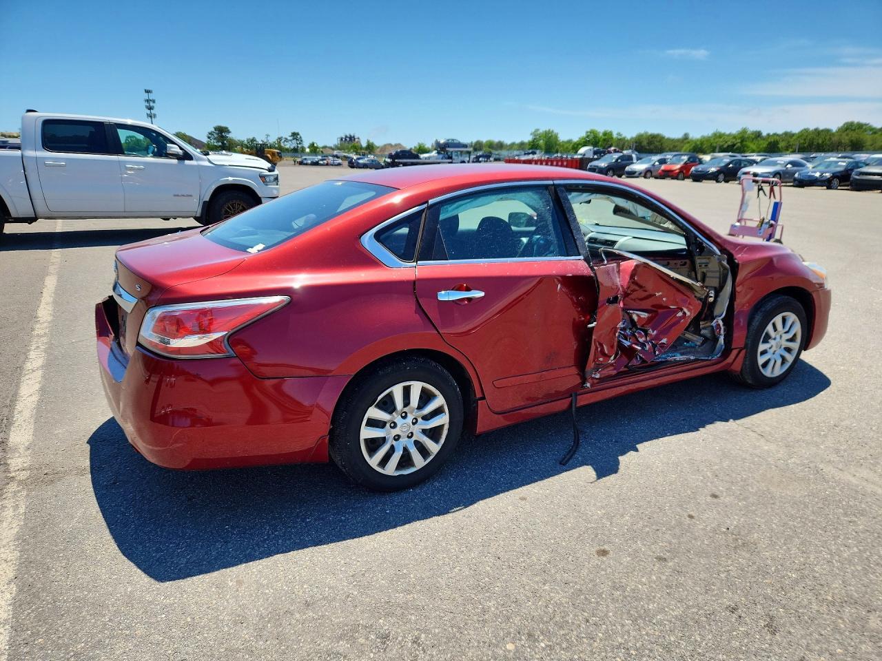 2015 Nissan Altima 2.5 S - Фото 3