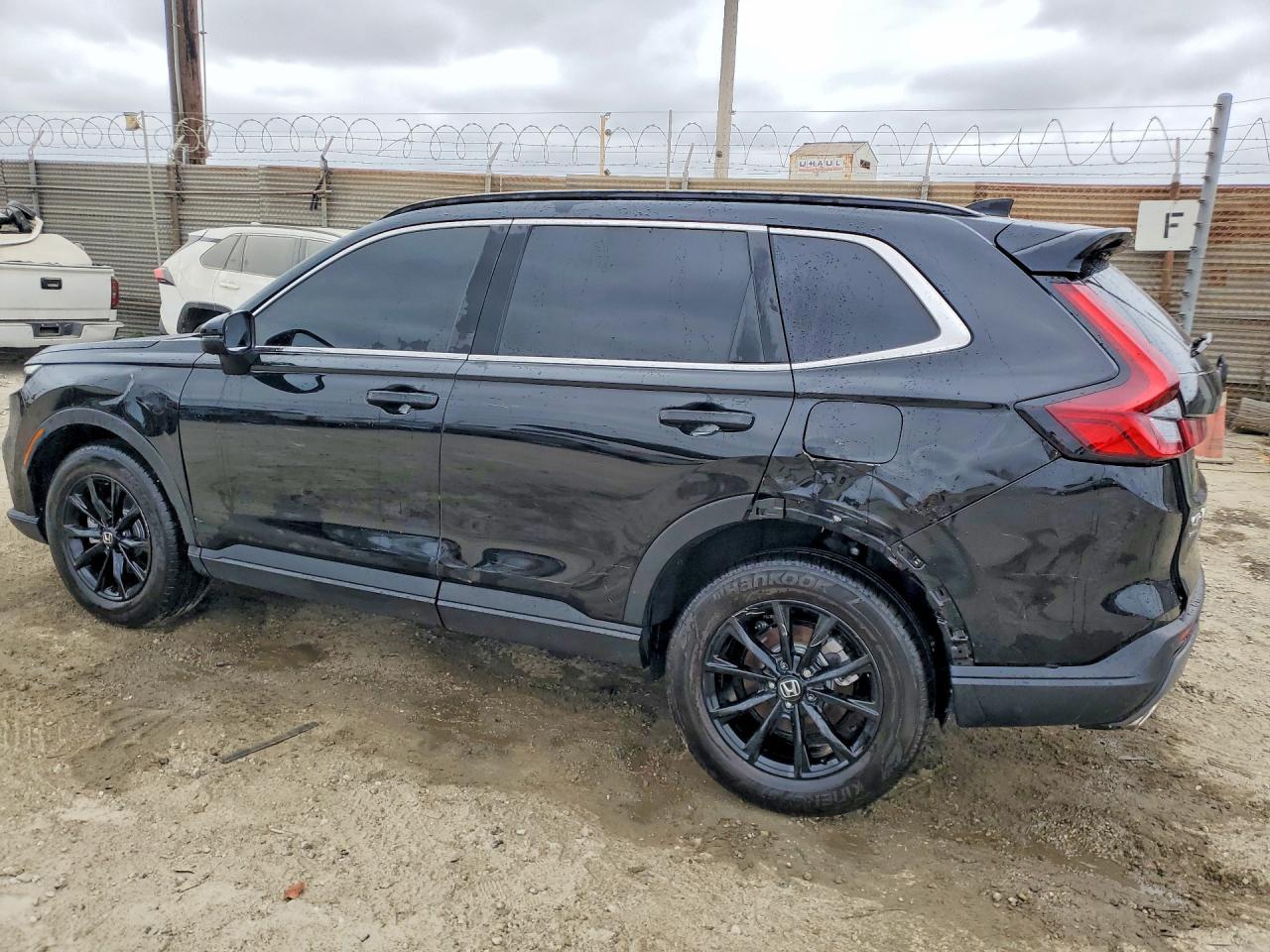 2025 Honda Cr-V Sport-L - Image 2