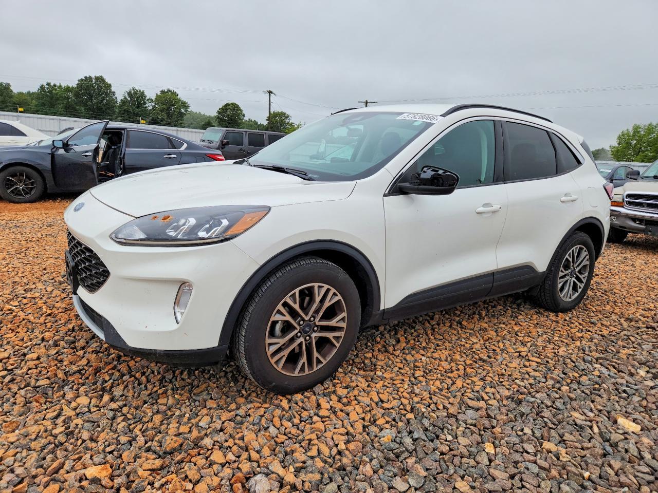 2021 Ford Escape Sel