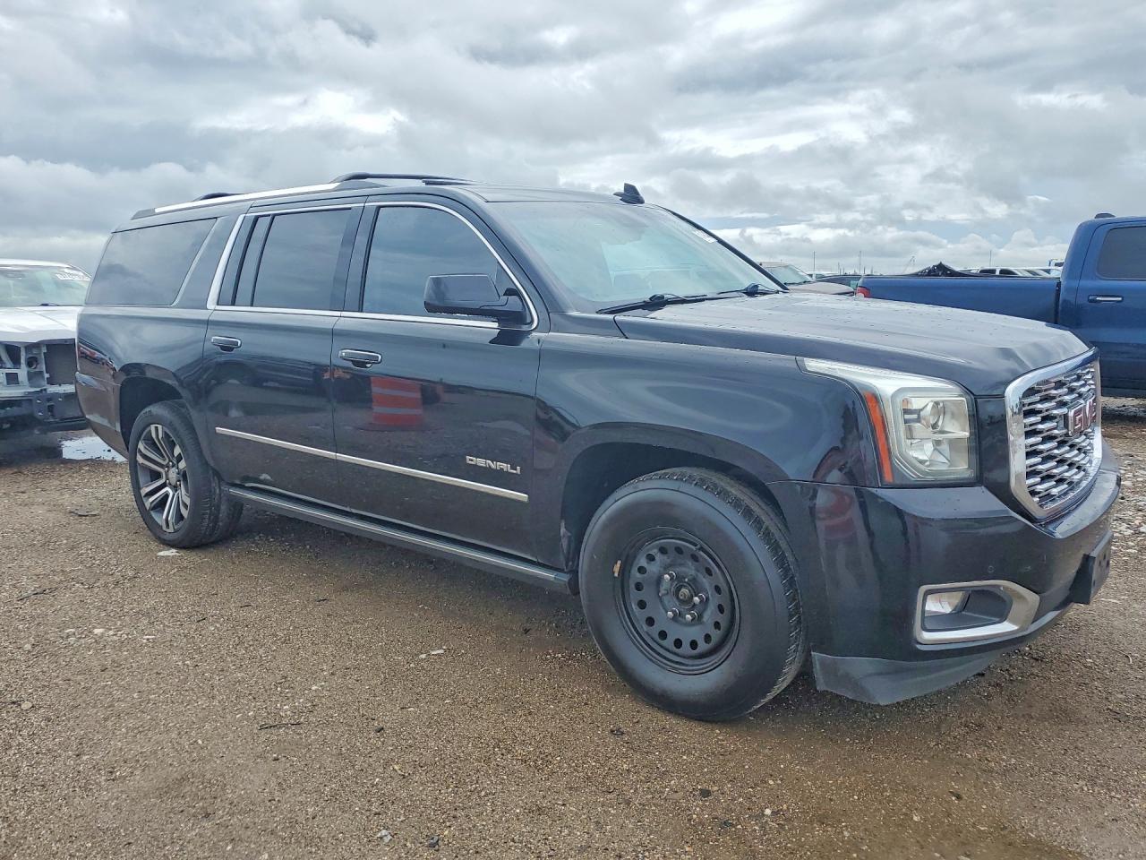 2019 GMC Yukon Xl Denali - Фото 4