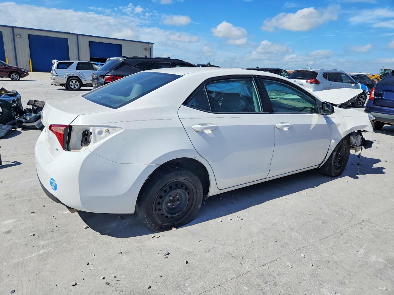 2019 Toyota Corolla Le - Фото 3