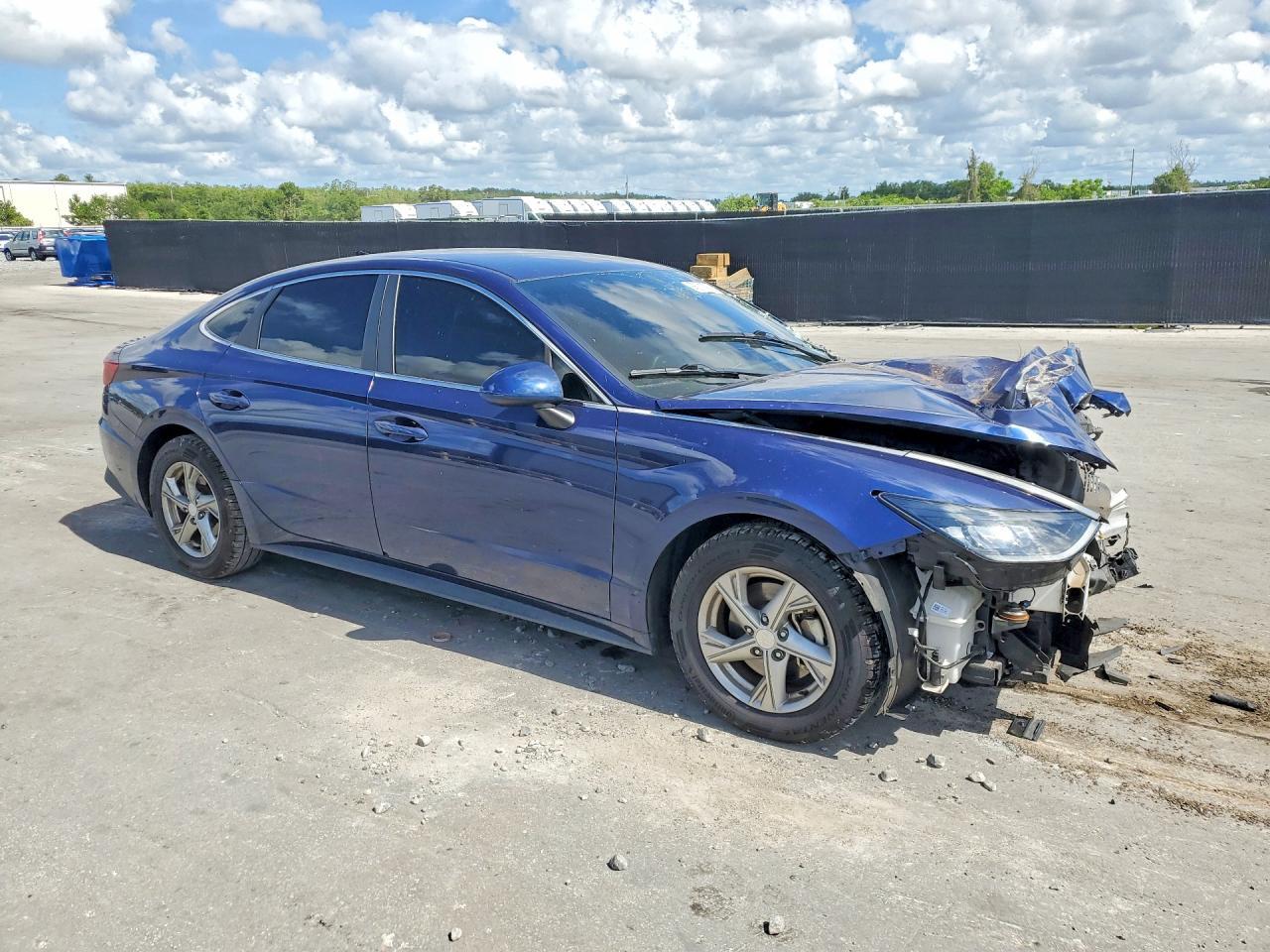 2021 Hyundai Sonata Se - Фото 4