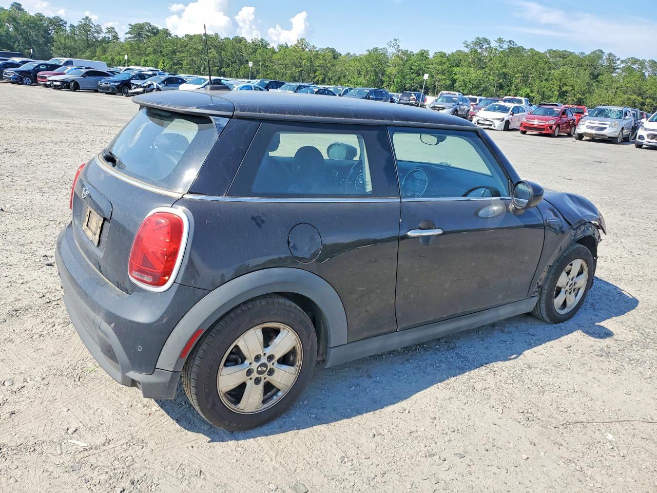 2022 Mini Cooper - Фото 3