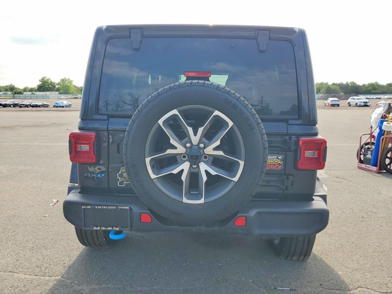 2024 Jeep Wrangler 4Xe - Фото 6