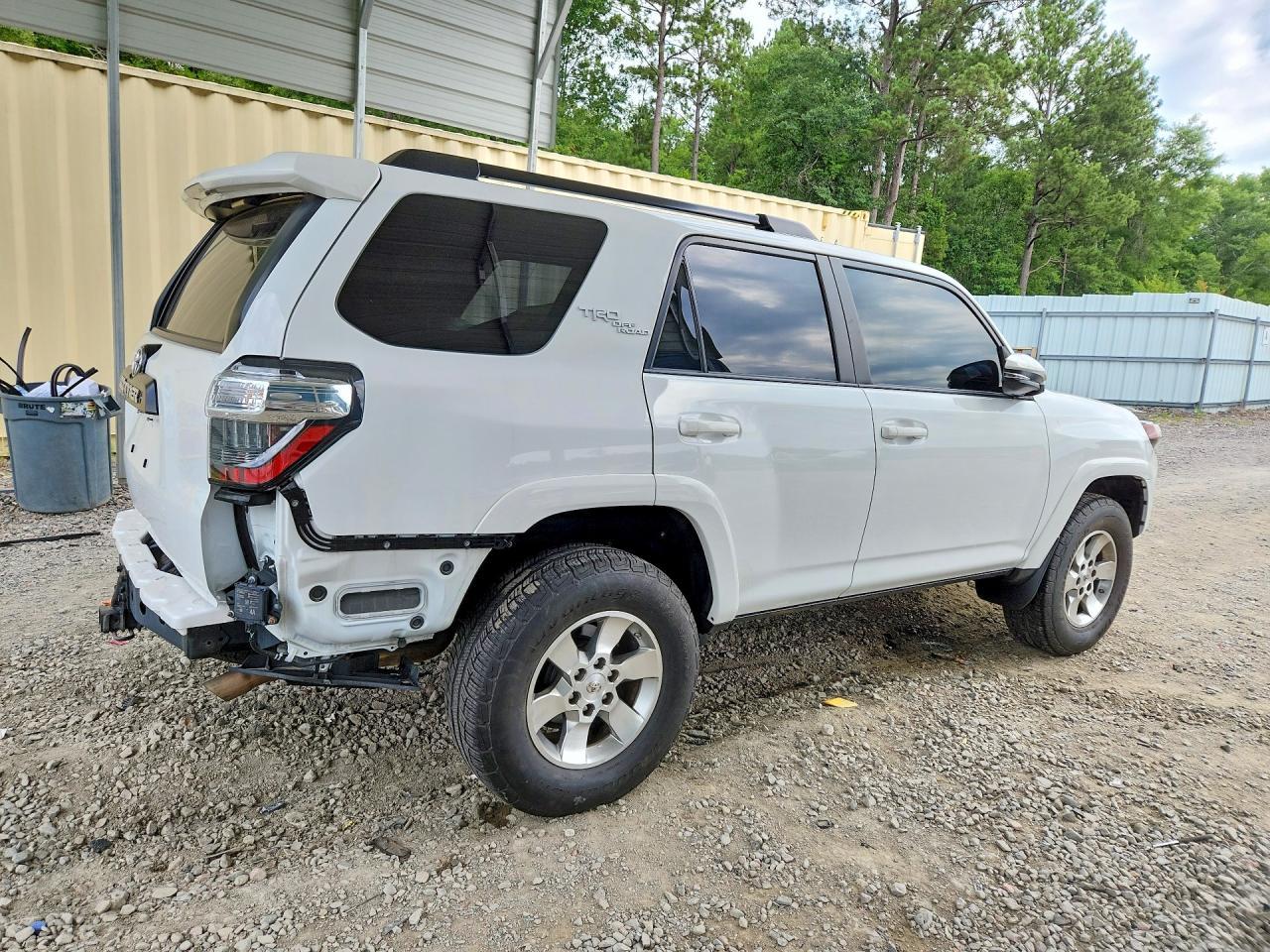 2024 Toyota 4Runner Trd Off-Road Premium - Image 3