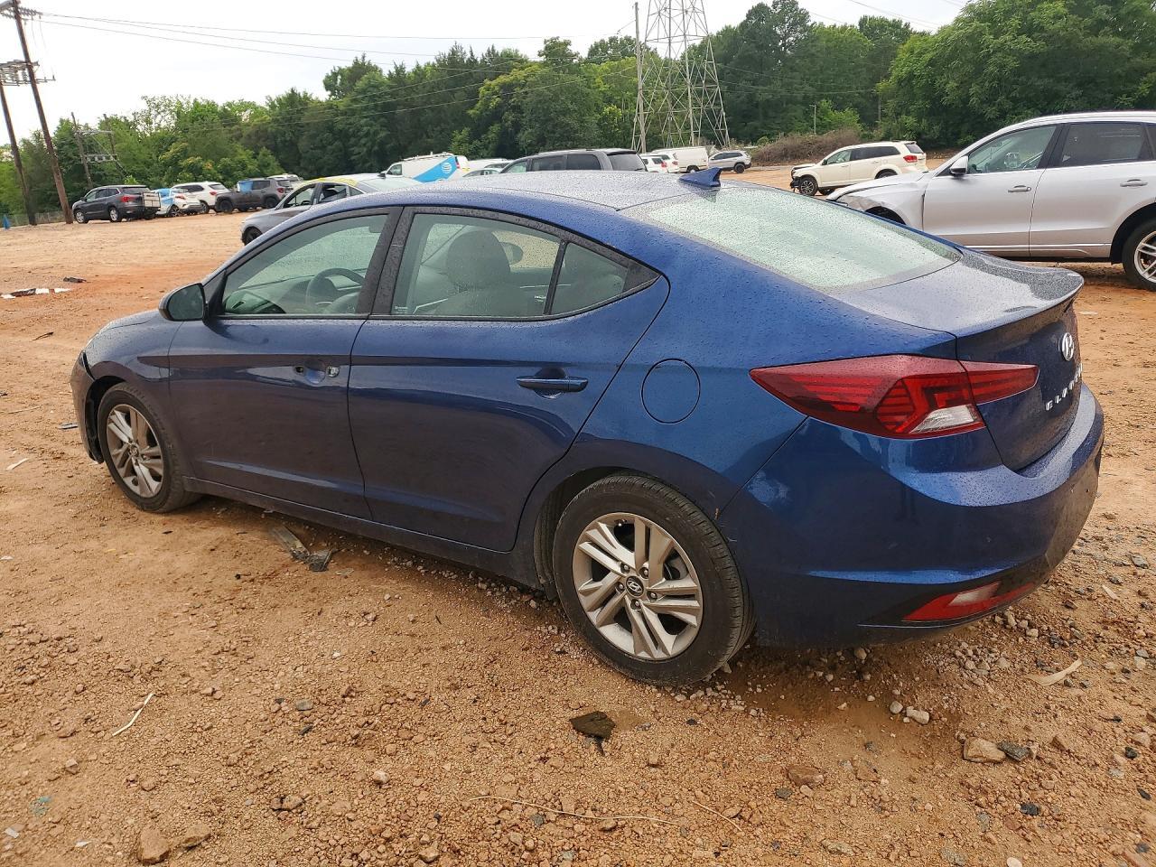 2019 Hyundai Elantra Sel - Image 2