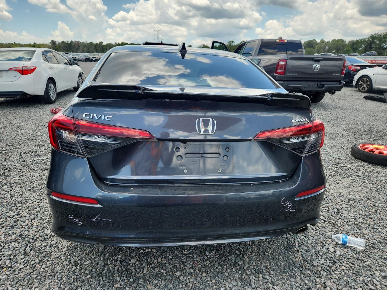 2022 Honda Civic Sport - Image 6
